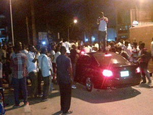 UNILAG Students Damage Davido’s Car After Concert